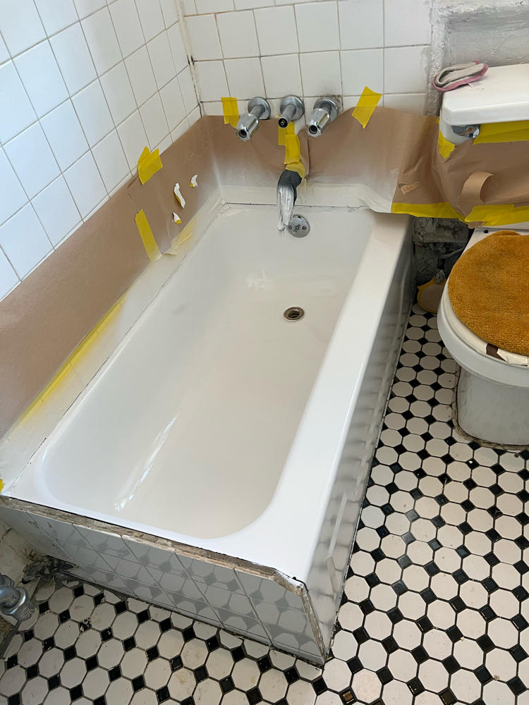 Number One Bathtub Reglazing Specialist in The TriState