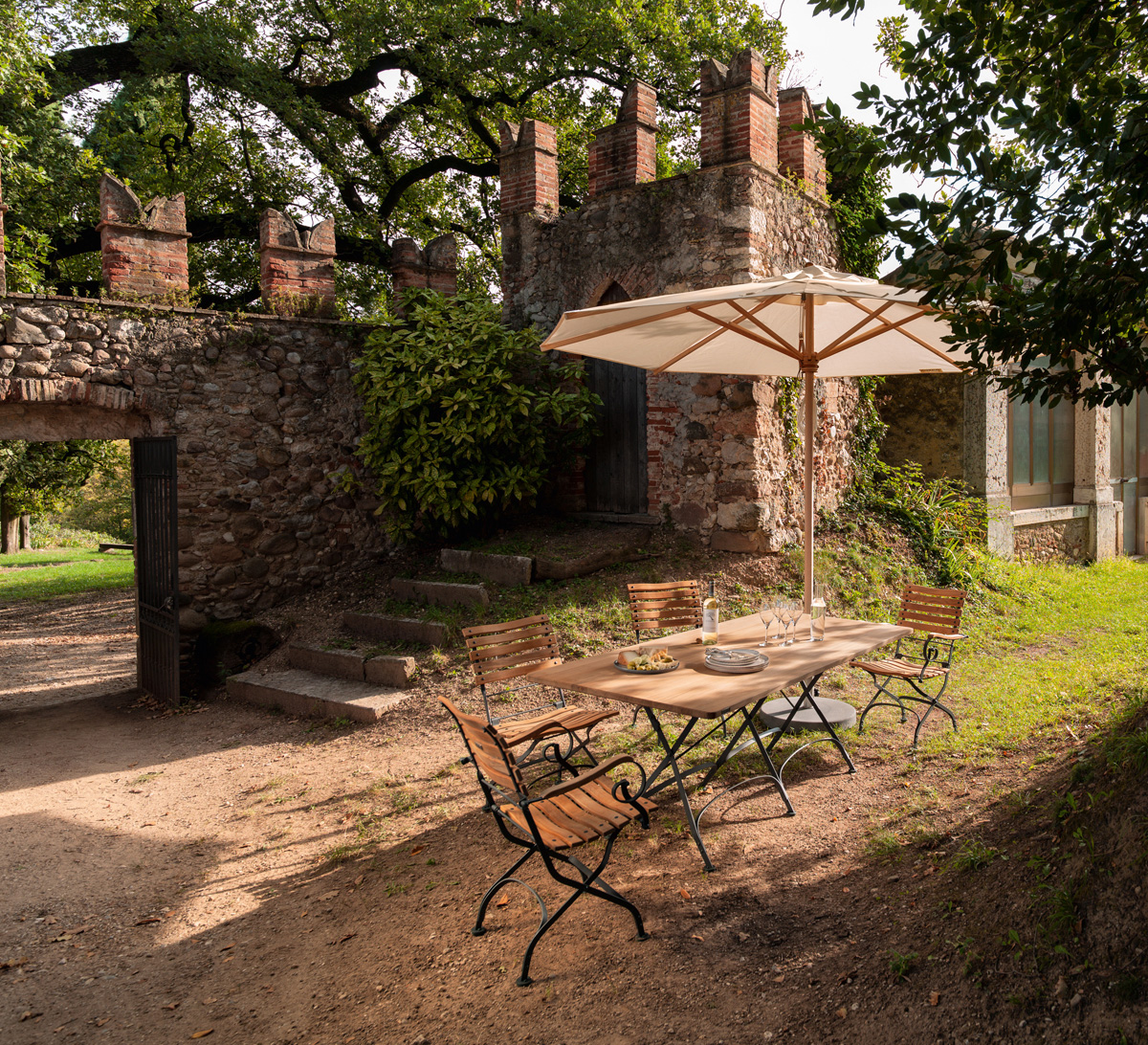 WEISHÄUPL Tische Classic MohrenHaus Garten Hier finden