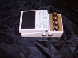 Boss TE-2 Tera Echo www.kurtwagner.at