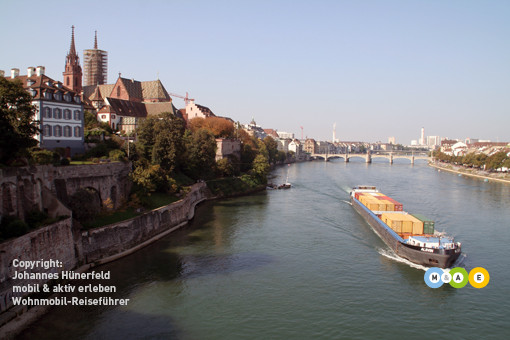 Am Rhein in Basel