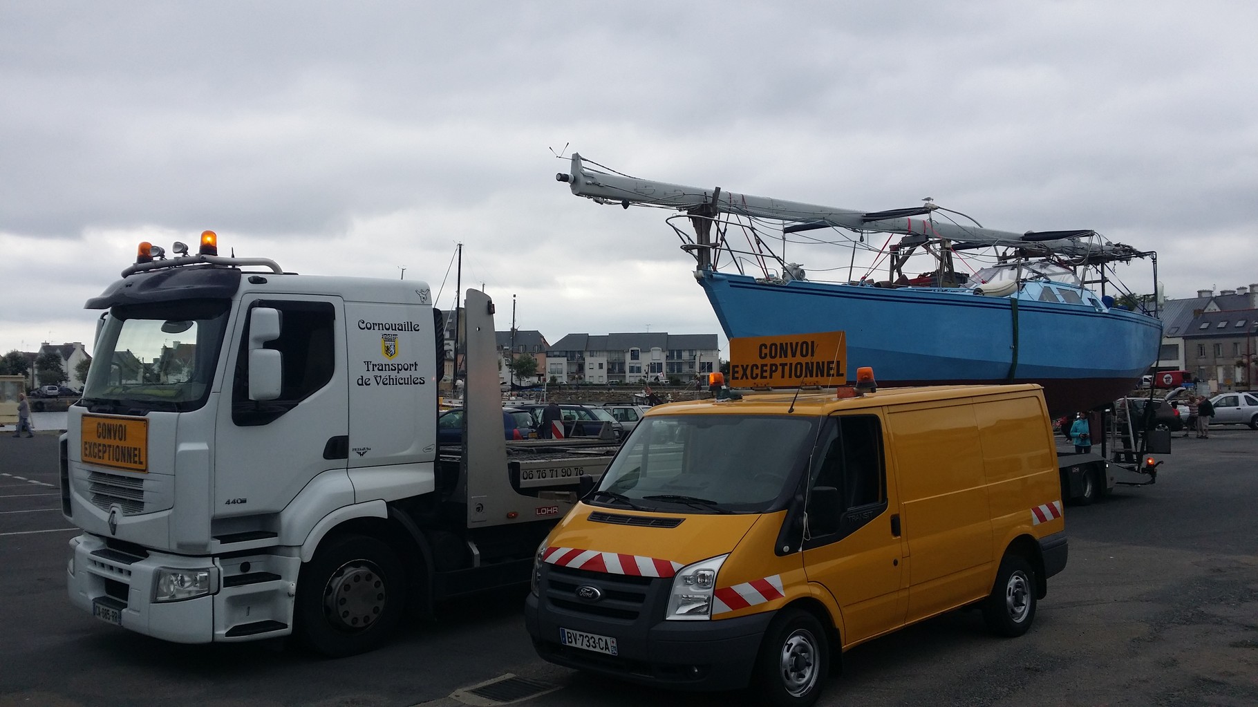 Transport de bateau en catégorie 2 avec voiture pilote