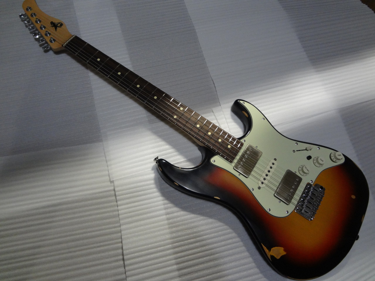 アルダー HSH サンバースト レリック - ギターオーダーメイド アルダー HSH サンバースト レリック - ギターオーダーメイド