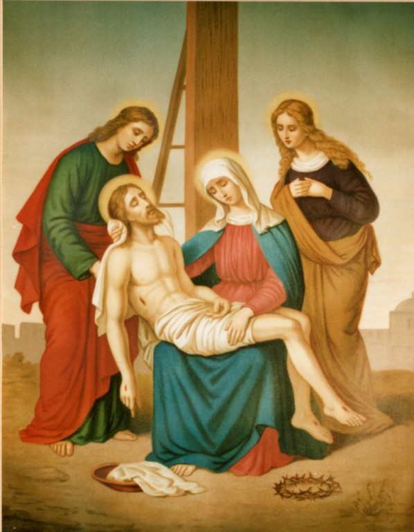 Stazione XIII: Gesù viene deposto dalla croce