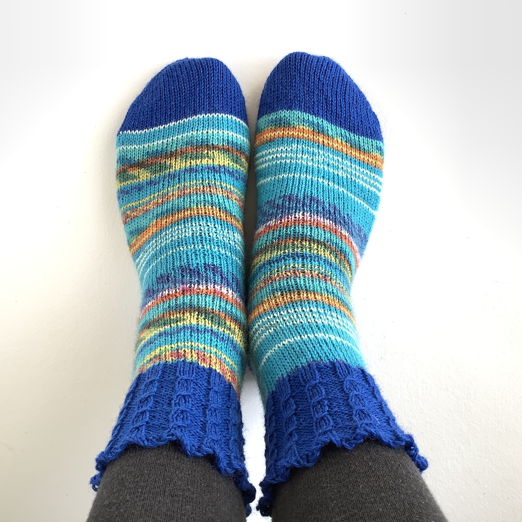 handgestrickte wollsocken