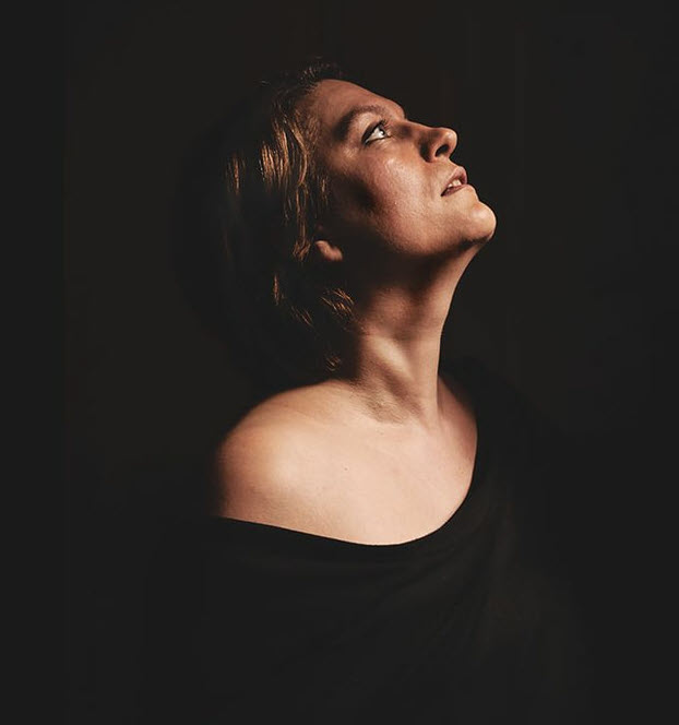 Laura Rafetseder; (C) Tomas Martinez Soldevilla