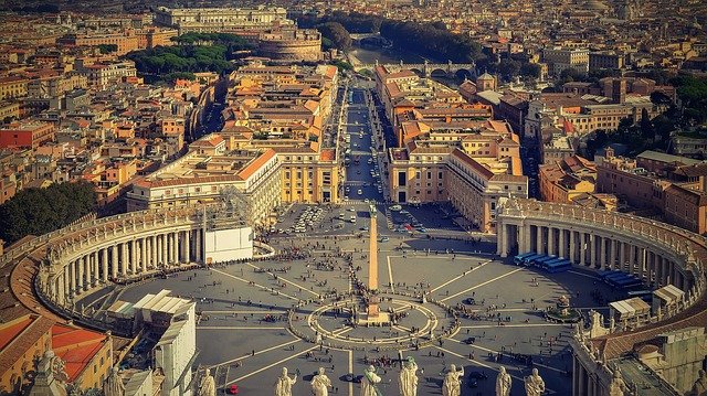 Triple meurtre au Vatican