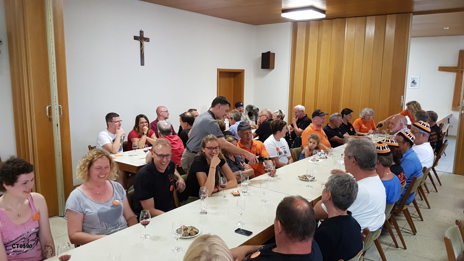 Pfälzer Weinprobe mit dem örtlichen Winzer Michael Hopp vom Weingut Hopp