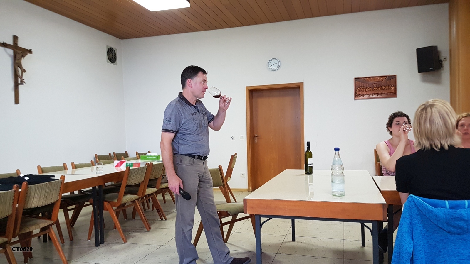 Pfälzer Weinprobe mit dem örtlichen Winzer Michael Hopp vom Weingut Hopp