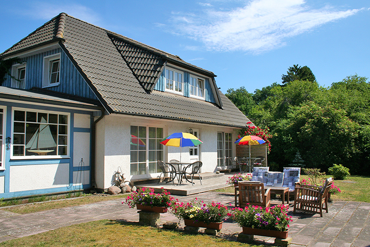 Terrasse für die sonnigen Stunden