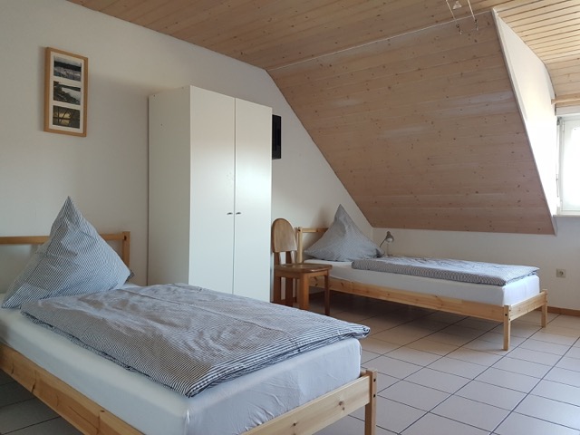 Schlafzimmer für bis zu drei Personen