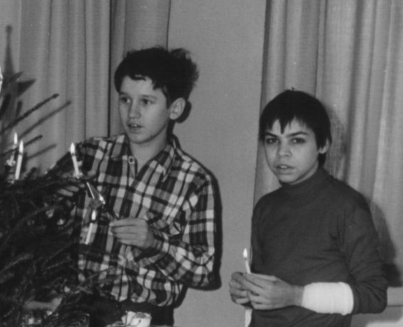 Mein bester Freund und auch Dialysepatient Karl-Josef Thomas (Joe) und ich (Weihnachten 1970) 
