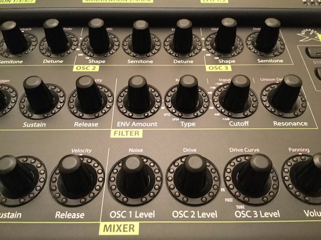 Xpuls BCR, Behringer BCR2000 MIDI Controller Overlay - für Waldorf Pulse 2