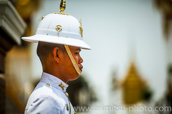 photograph of bangkok　警察隊