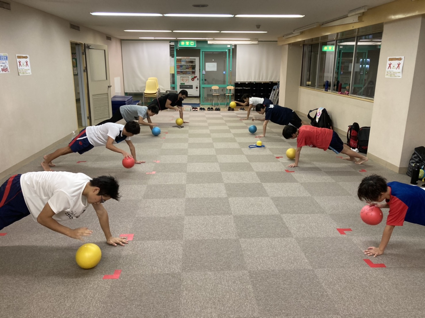 水泳選手に必要な体幹トレーニング指導