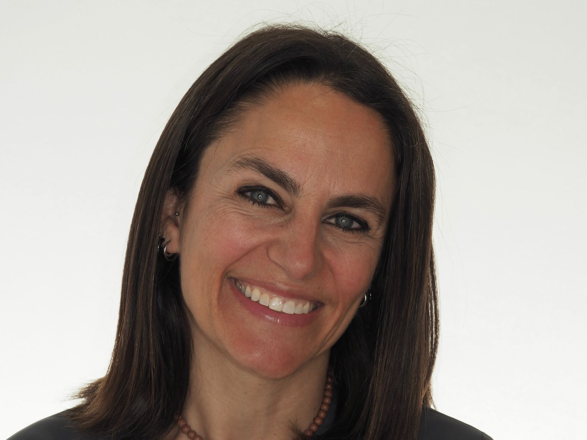 Paula Soares, Dentista, Postuiróloga