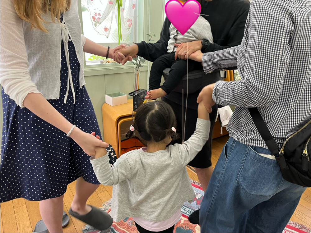 土曜日午前3才プライベートクラス　ご家族全員でダンス