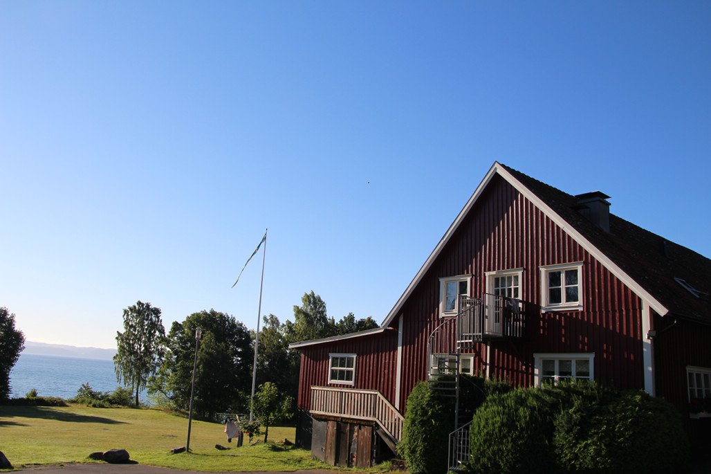 Unser Gruppenhaus – Munkaskog Ungdomsgård. Gesprochen, wie man's schreibt.