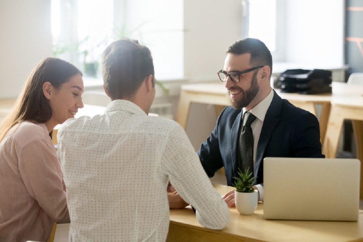 ¿Qué hace un asesor inmobiliario en Monterrey?