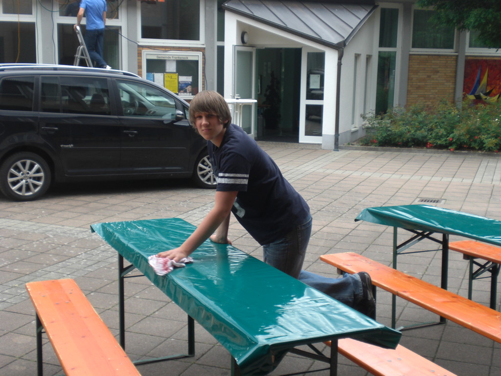 Philip beim Aufbau