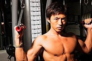 筋肉の魅力全開 グラビア本 筋肉男子 発売 車夫や大工も登場 英会話 大阪 Itop英中韓会話 中国語教室 韓国語教室 Toeic 英検対策 完全月謝制 マンツーマン なんば駅近 英会話 大阪 Itop英中韓会話