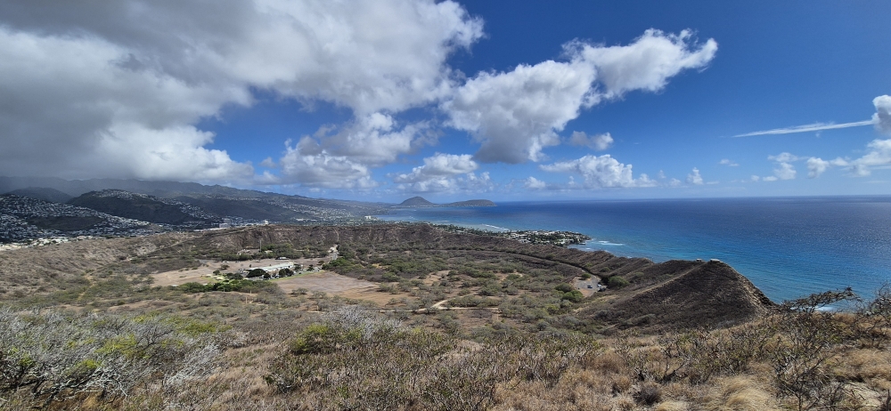 📍Diamond Head Summit