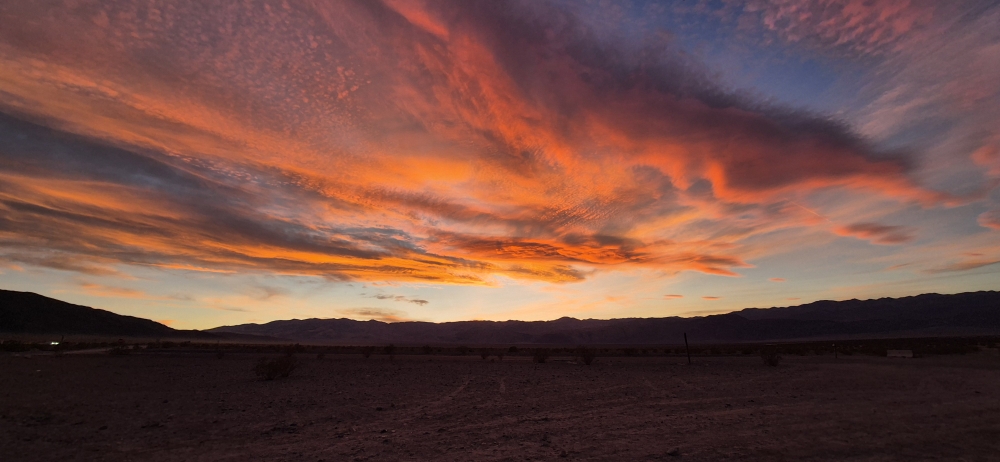 📍Stovepipe Wells Campground