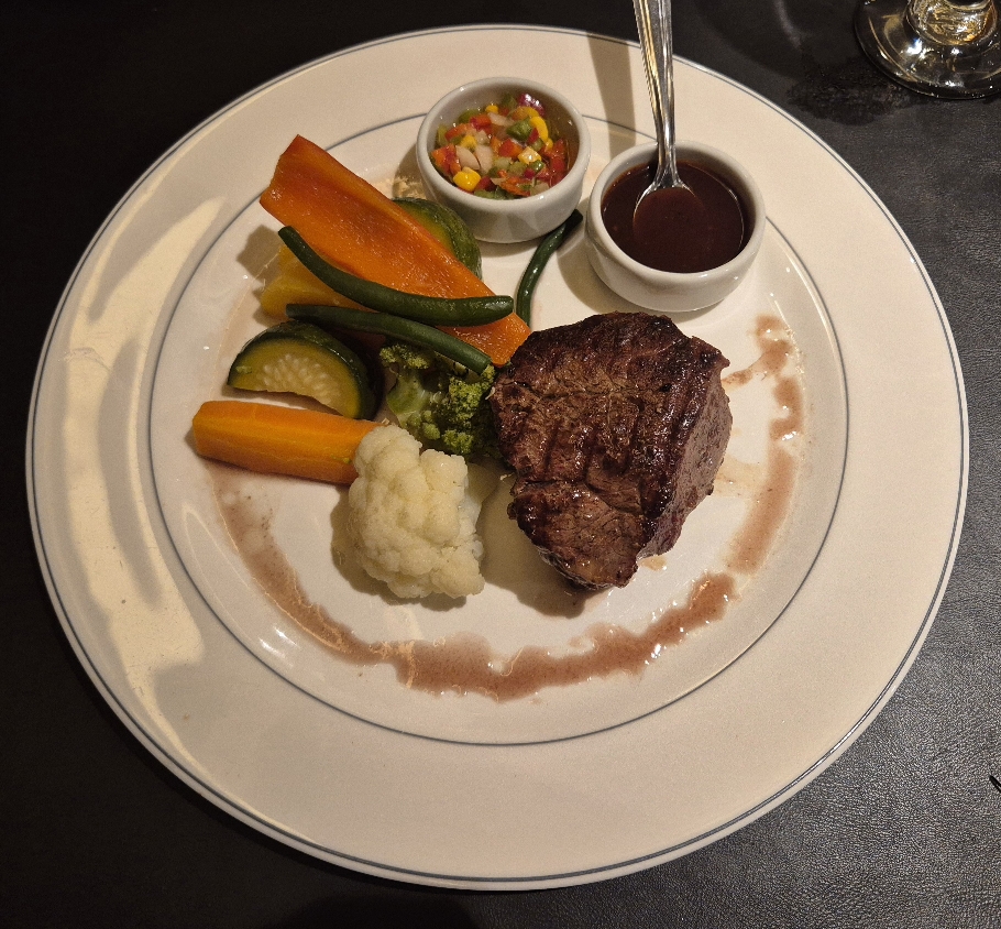 @ Restaurante Mesón de la plaza