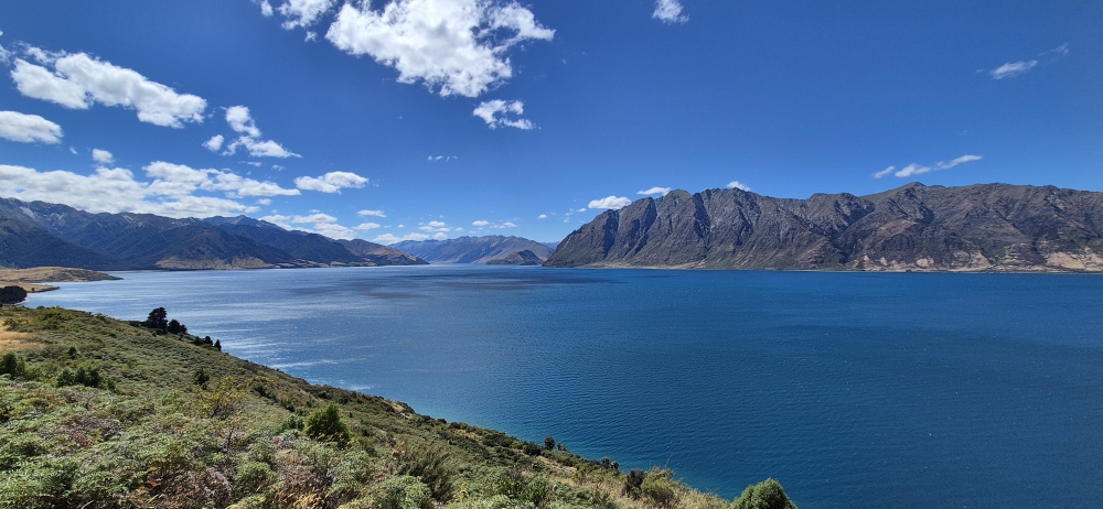 Lake Hāwea