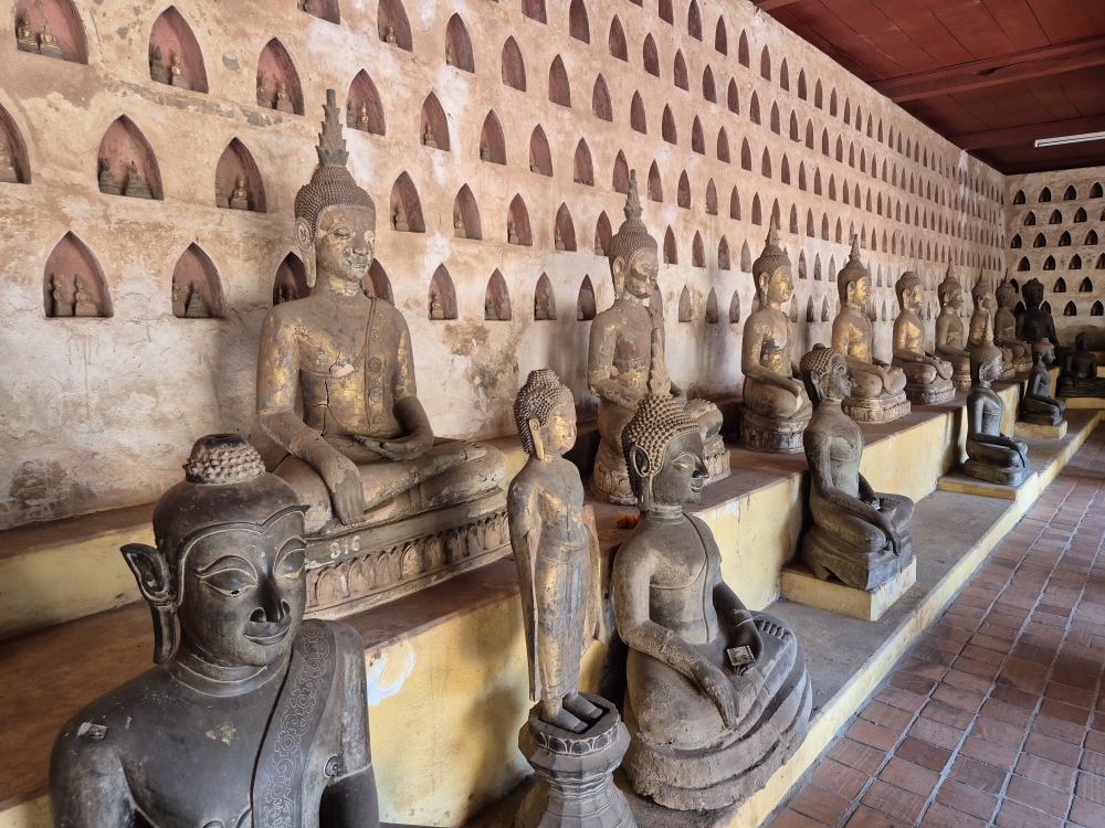 📍 Wat Si Saket