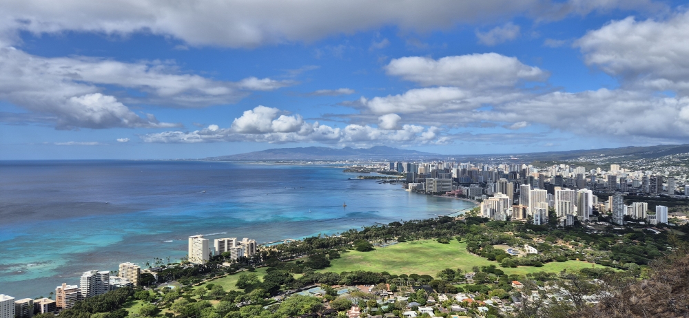 📍Diamond Head Summit