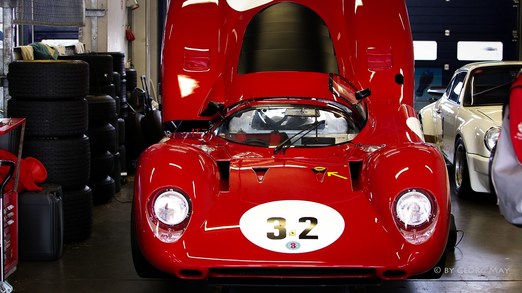 Ferrari in der Box