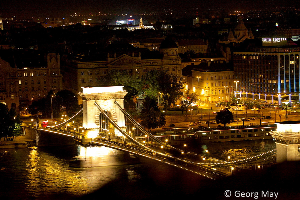 Kettenbrücke, Budapest