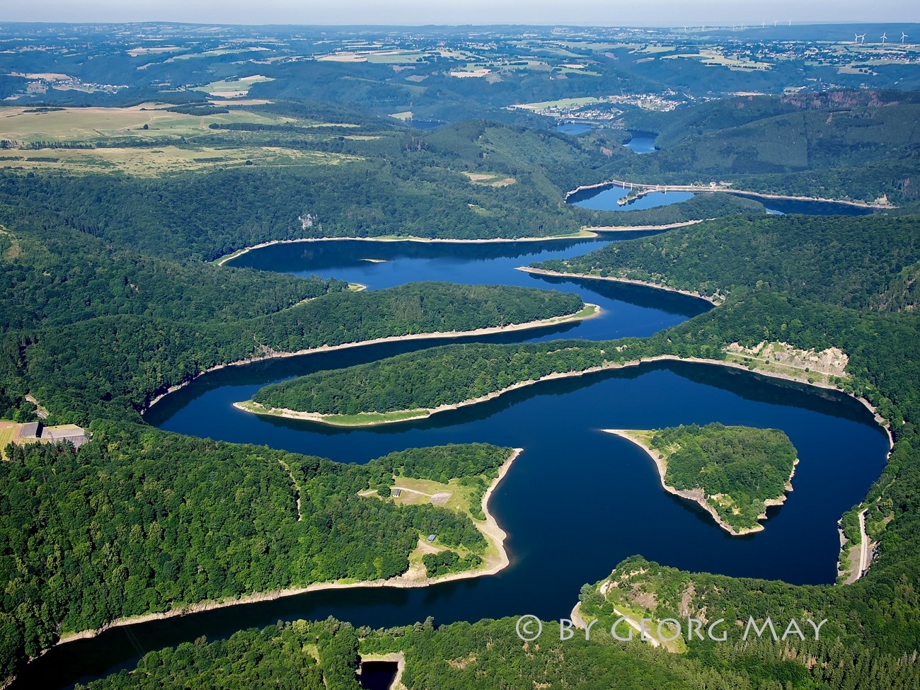 Der Urftsee im Nationalpark Eifel wird auch "Eifelamazonas" genannt.