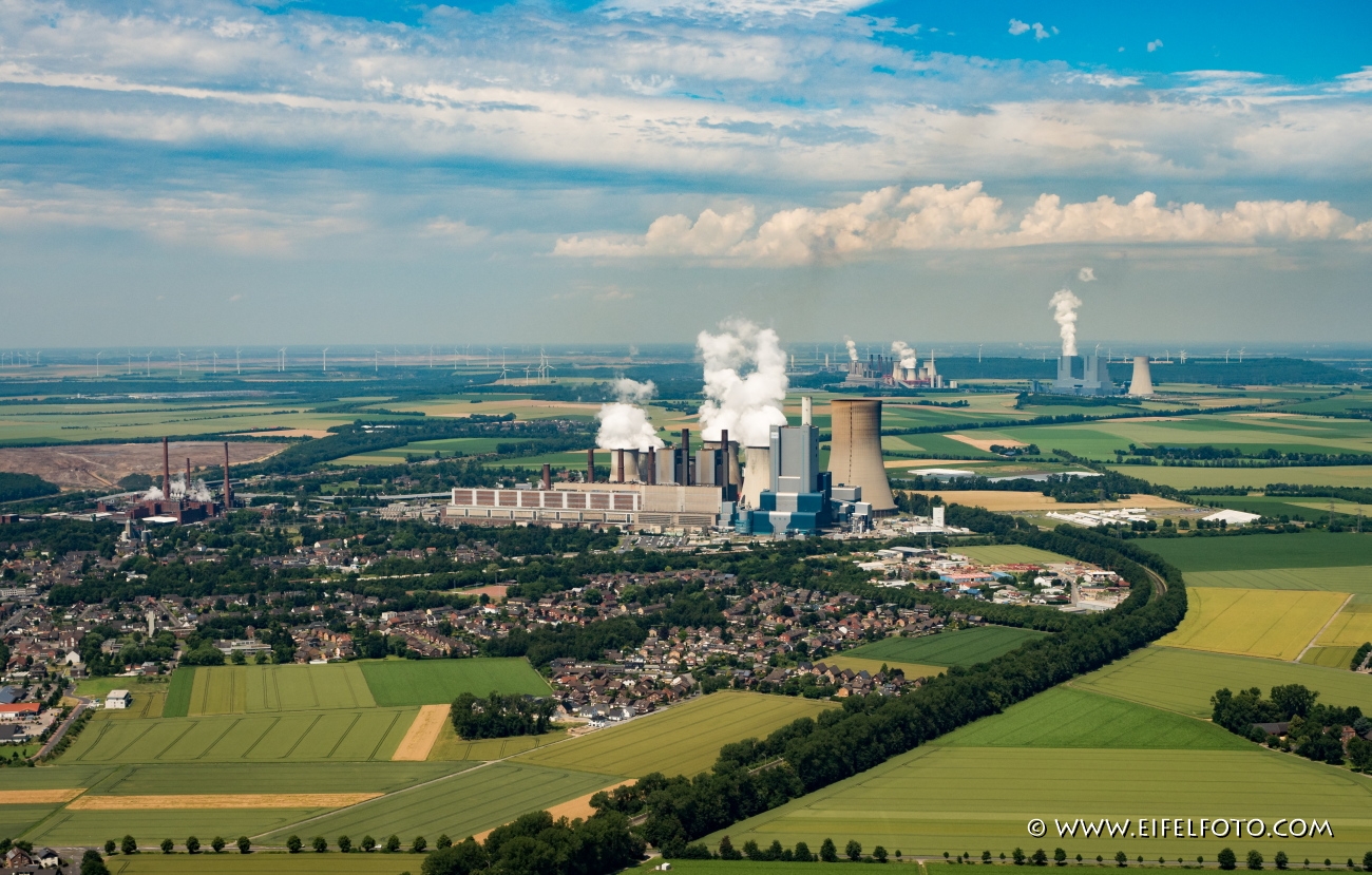 Energie-Tro: Die Kraftwerke Niederaußem, Neurath und Frimmersdorf.