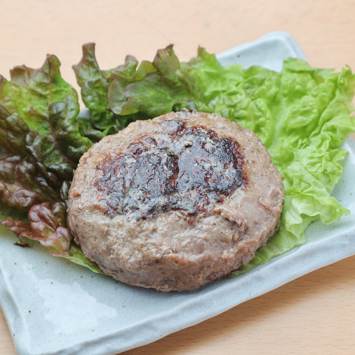 【news every.で紹介】【冷凍】鳥益 牛肉100％ハンバーグ(焦げ目付)150g　400円