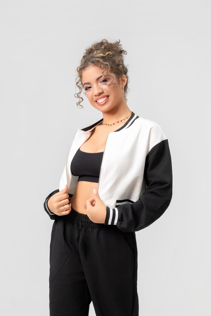 Sesión en Estudio para Agencias y Casting de Modelos con Fatima | fotógrafo en Alicante