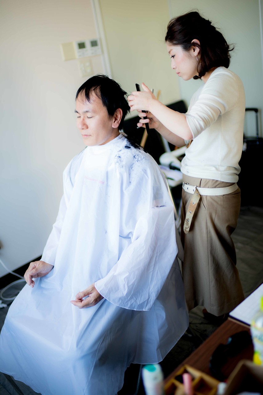 サーキットでヘアカット、新しくないですか!?
