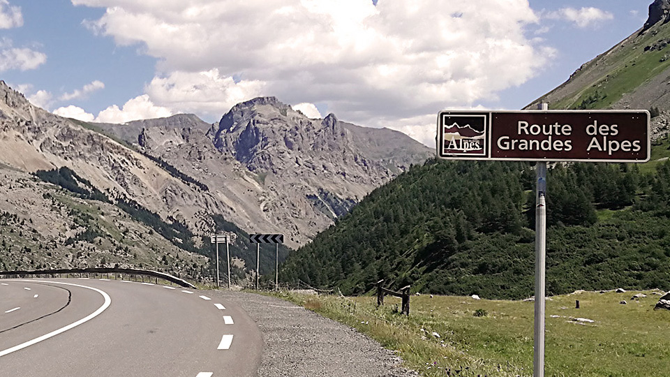 Route des Grandes Alpes für Motorrad und Auto auf Pässe.Info