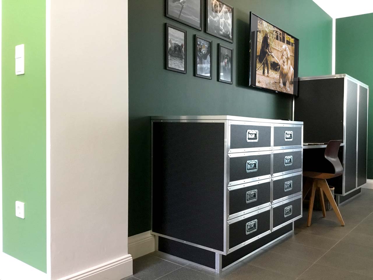 Kommode im Wohn- / Schlafzimmer