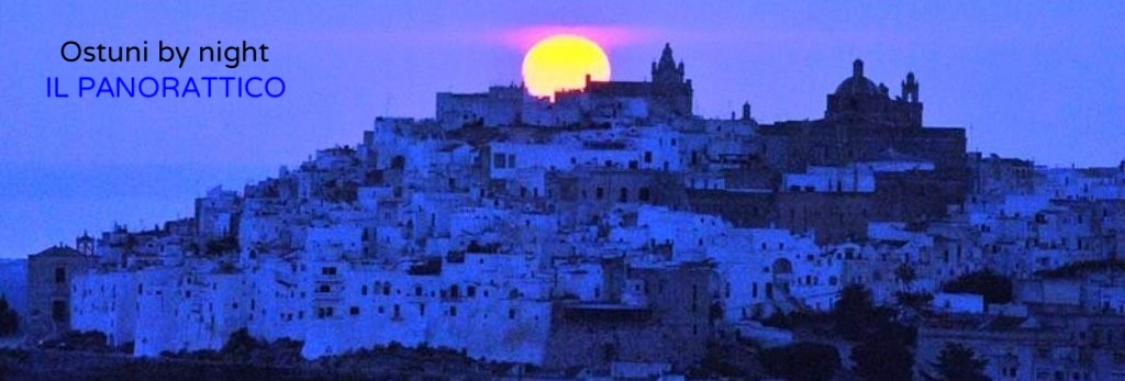 Ostuni: Luna piena sulla Città Bianca by night - [https://ostunipanorattico.jimdo.com]