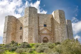 voyage dans les Pouilles : castel del Monte
