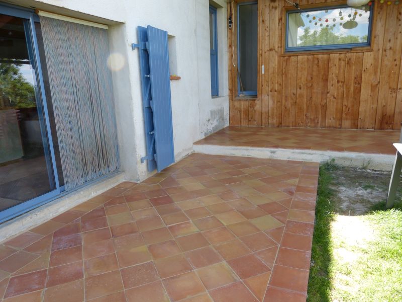 Terrasses - Pose carrelage terres cuites (briqueterie Barthe à 31 Gratens) à Graulhet (81)