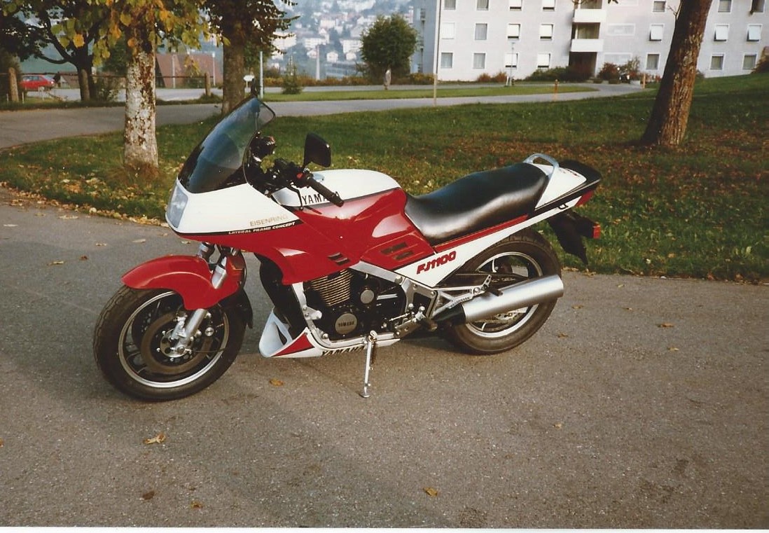 Yamaha FY1100 Gekauft bei Martin Eisenring Bütschwil. Notkauf weil BMW K100 wegen Streikts in D nicht Lieferbar war.