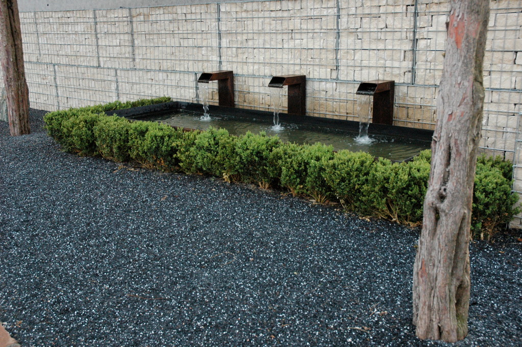 Wasserspeier, Steinkörbe,Eberhard_Gartenbau_Kloten