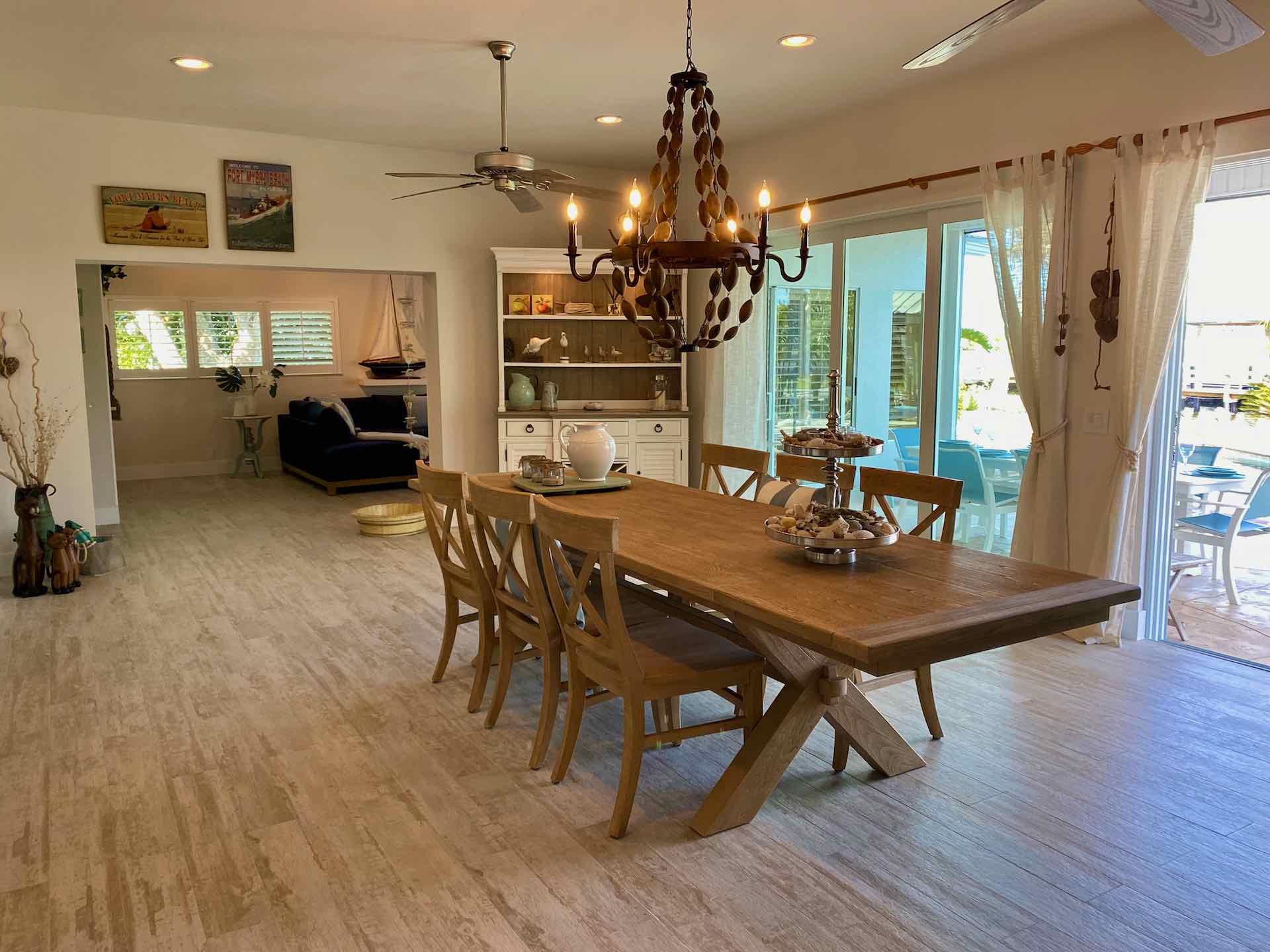 Dinning Table
