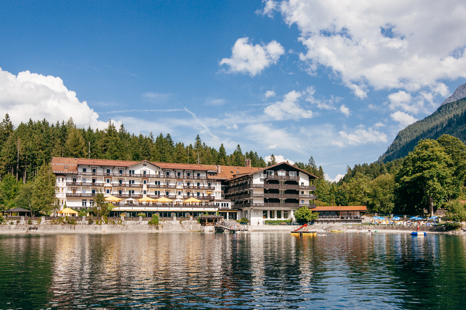 http://www.eibsee-hotel.de/