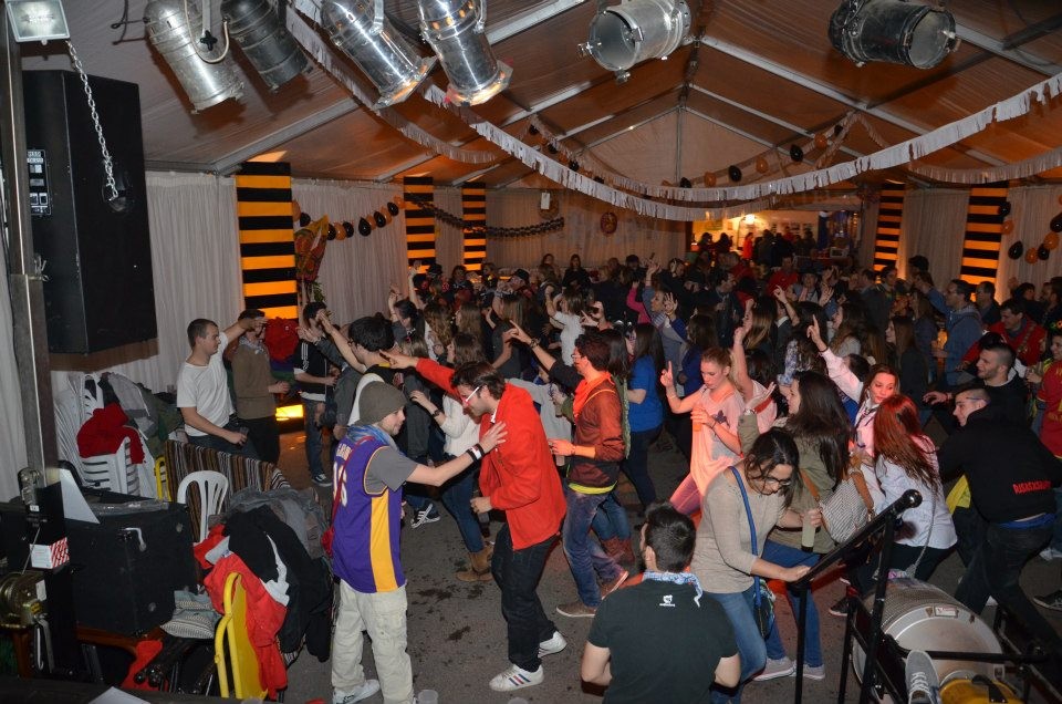 16 de marzo de 2013. Noches de carpa.