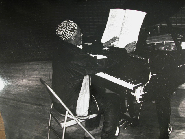 D HAMMONS ON PIANO @ NYU