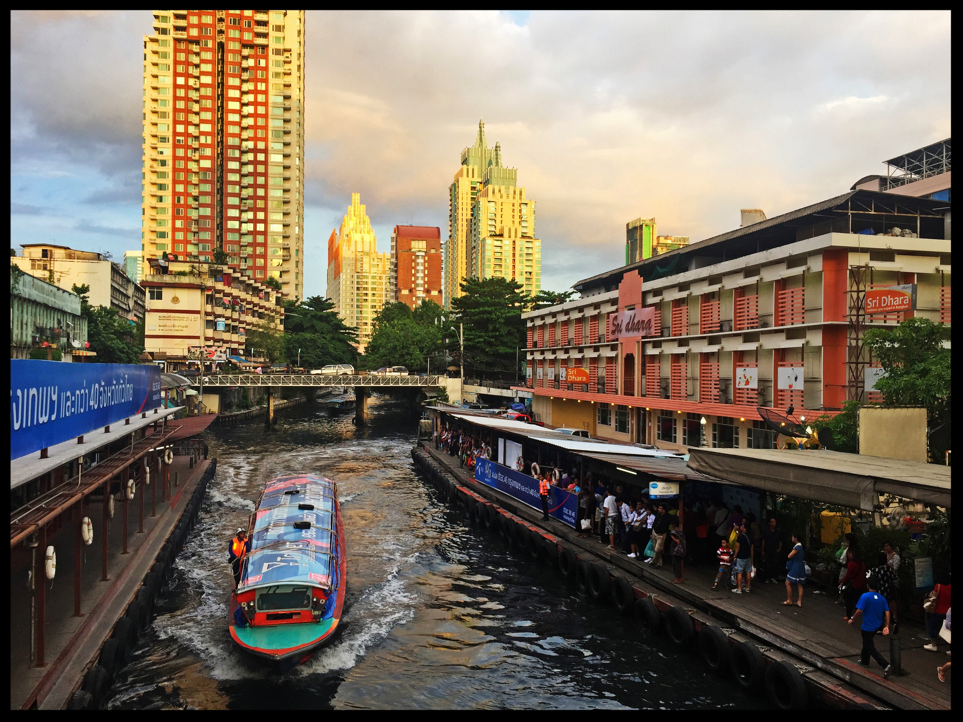 Thailande/ Bangkok/ Phuket /Wat Pho/Khao San Road/Chao Phraya River