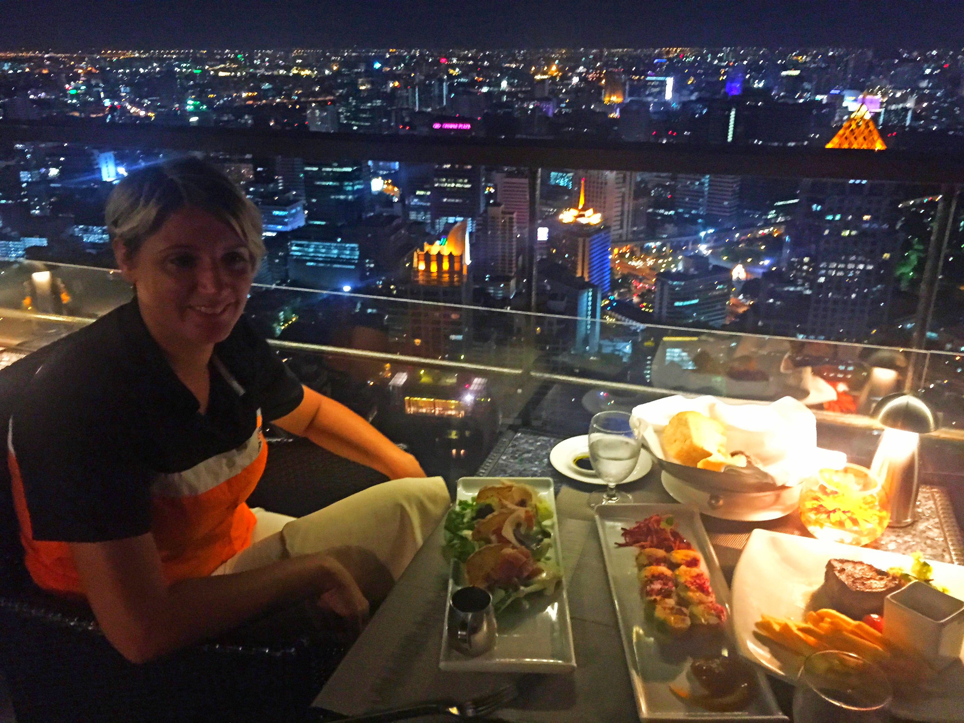 Thailande/ Bangkok/ Phuket /Wat Pho/Khao San Road/Chao Phraya River/Banyan Tree Bangkok le vertigo